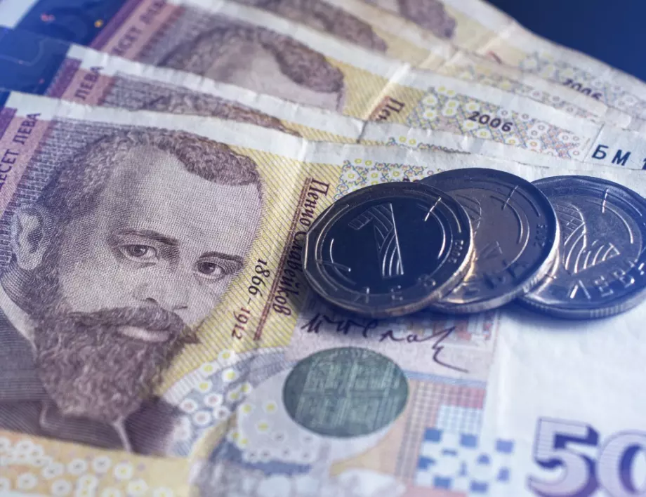 КНСБ: 700 лева минимална заплата още тази година