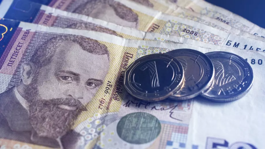 Намерите ли пари на пътя - направете това. Иначе късметът ви ще изчезне