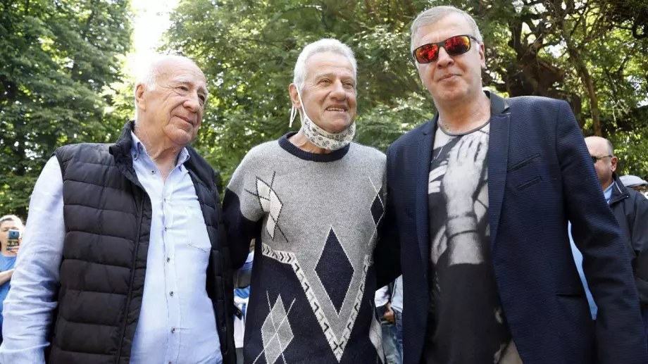 Легендарният защитник на Левски Кирил Ивков навърши 76 години, клубът припомни успехите му