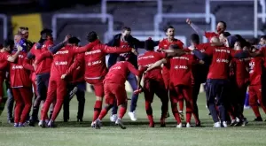 Безпроблемно Байер Леверкузен достигна финала за Купата на Германия