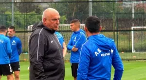 След раздялата с Горанов: Още двама защитници напускат Левски