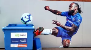 "Убиха родителите ми и зачакаха мен": Тъжната история на Виктор Моузес от Челси