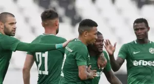 {{ otherArticle[0].article.title }}