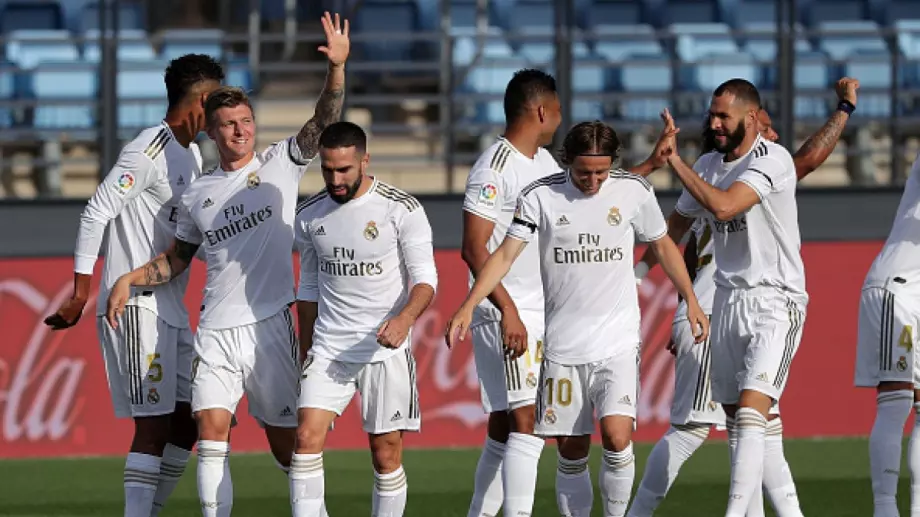 Реал Мадрид разби Ейбар за едно полувреме при завръщането си в Ла Лига