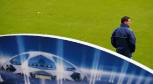 {{ otherArticle[0].article.title }}