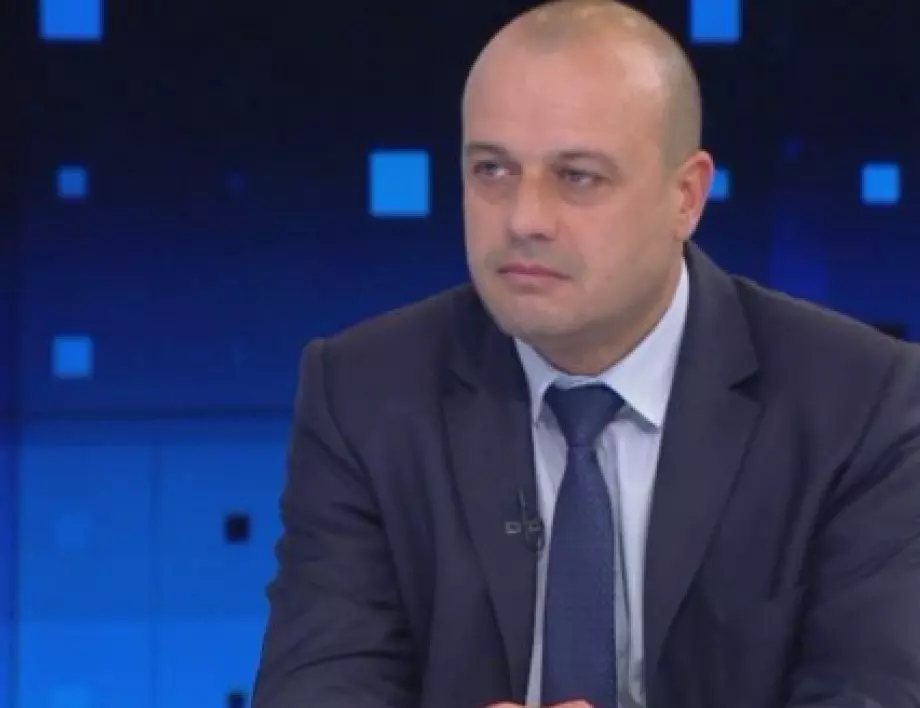 Христо Проданов: Склонни сме за разговори с "Има такъв народ", но няма да се молим на никого