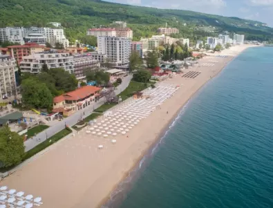 Летният сезон изглежда близо до край за курортите във Варненско и Добричко