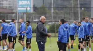 Отличен старт за кампанията на Андрей Аспарухов: $5000 за школата на Левски