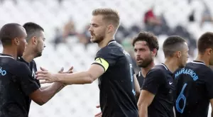 След преминатата операция: Холмар Ейолфсон разкри кога ще поднови тренировки с Левски