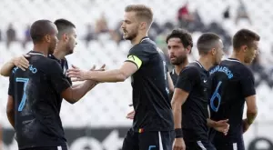 {{ otherArticle[0].article.title }}