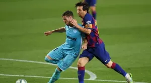 {{ otherArticle[0].article.title }}