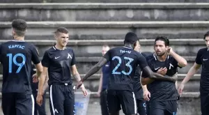 {{ otherArticle[0].article.title }}