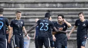 {{ otherArticle[0].article.title }}