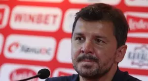 {{ otherArticle[0].article.title }}