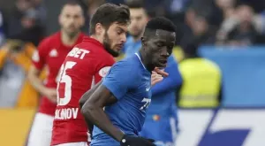 {{ otherArticle[0].article.title }}