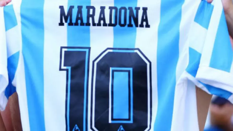 Предложиха №10 да се извади от употреба в чест на Диего Марадона