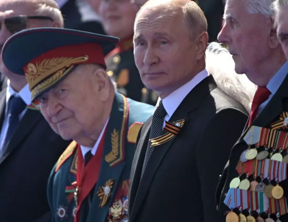 Владимир Путин обмисля да се ваксинира със Спутник V