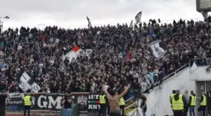 {{ otherArticle[0].article.title }}