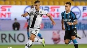 Интер изстрада триумф над Парма след драматичен обрат в Серия А