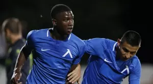 {{ otherArticle[0].article.title }}