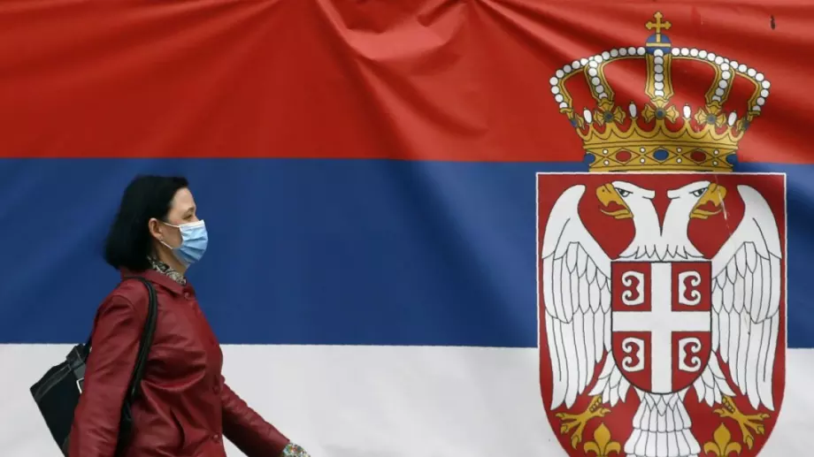 48% от сърбите са ваксинирани