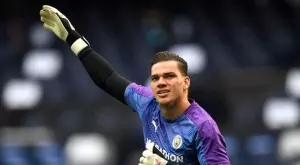 {{ otherArticle[0].article.title }}