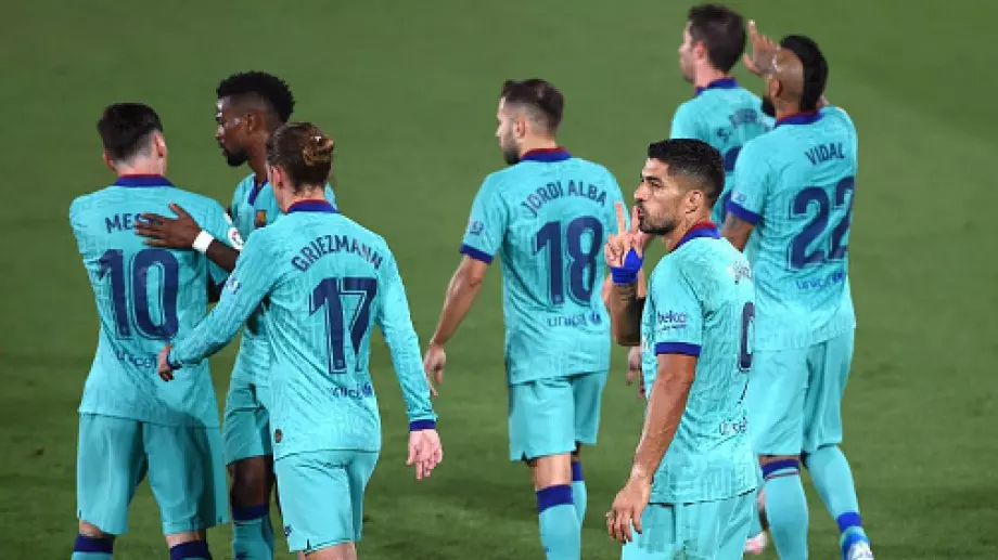 СНИМКА: Барселона изцяло промени концепцията на екипите си