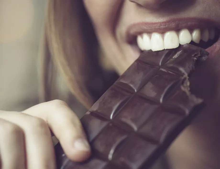 Лекар разкри какво се случва с мозъка на хората, които ядат шоколад всеки ден
