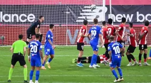 Банега измъкна Севиля срещу Билбао и завърза битката за третото място в Ла Лига