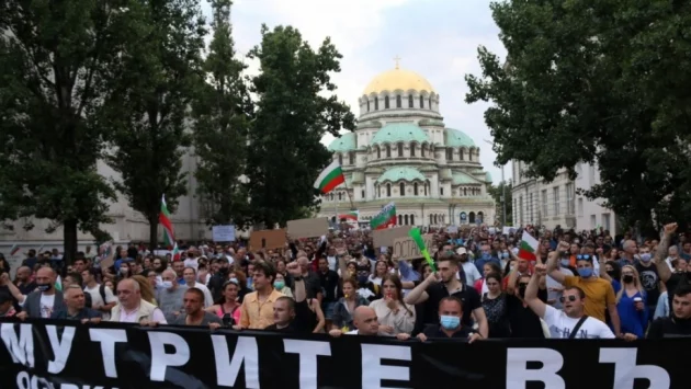 Бивш германски дипломат, свързан с България, е песимист за протестите