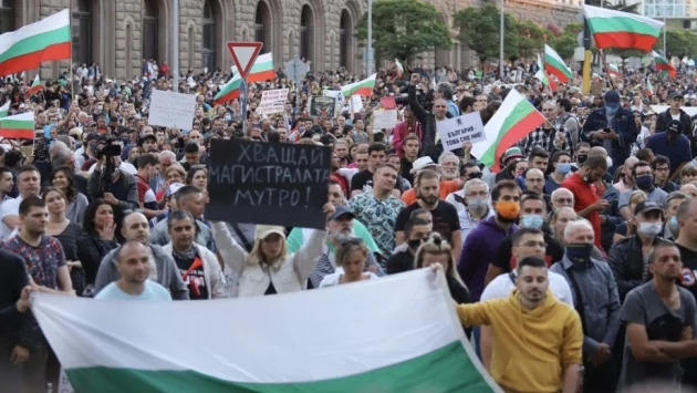 Антиправителствените протести в България във фокуса на китайска телевизия