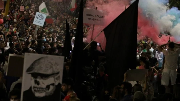 Димитър Ганев: Протестът не е хомогенен, но либералната градска общност е основната група там