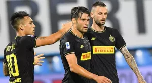 Интер се върна на второто място в Серия А след разгром над СПАЛ