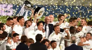 Андрий Лунин от Реал Мадрид с чутовна издънка за Украйна, костваща му гол (ВИДЕО)