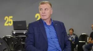 Наско Сираков, Станимир Стоилов, Джоузеф Диксън и Благой Георгиев проведоха важна среща за бъдещето на Левски