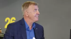 {{ otherArticle[0].article.title }}