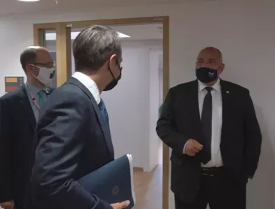 Борисов разговаря с Мицотакис преди срещата на върха
