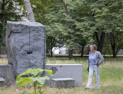 В Стара Загора дават нов живот на скулптури отпреди 30 години (СНИМКИ) 