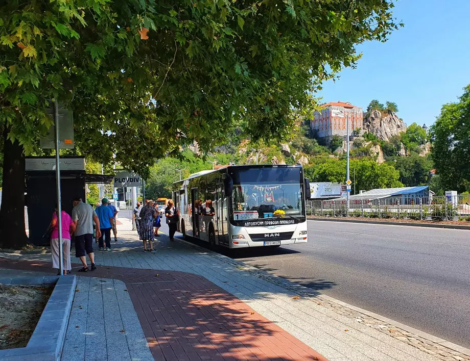 Безплатен интернет по спирки и автобуси на градския транспорт в Пловдив