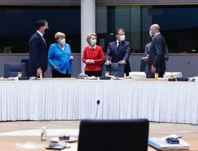 Срещата на върха на ЕС продължава и днес, лидерите не се разбраха вчера