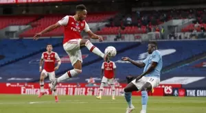 Къде да гледаме сблъсъка Манчестър Сити - Арсенал във Висшата лига?