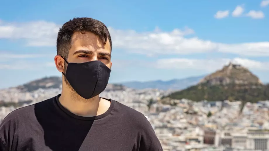 Рекорден брой нови случаи на коронавирус в Гърция