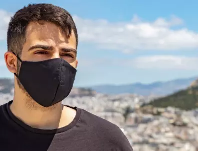 Гърция премахва маските на открито