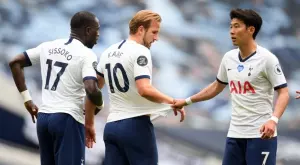 Тотнъм съсипа мечтите на Лестър за Шампионска лига