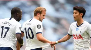 {{ otherArticle[0].article.title }}