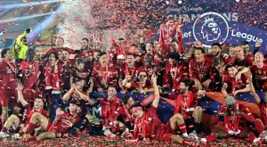 Ливърпул бави предложението за нов договор към играч с ключов принос за титлата