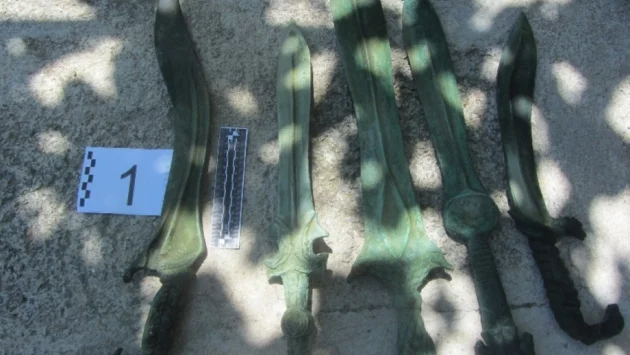 В Стара Загора задържаха фалшификатор на археологически предмети (СНИМКИ) 