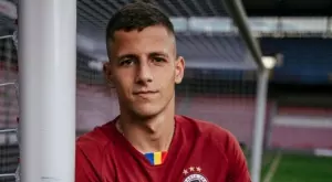 {{ otherArticle[0].article.title }}