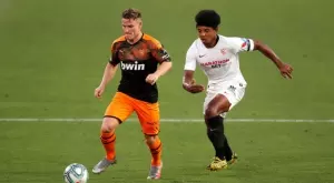 Реал хареса защитник, но не може да отдели средства за него