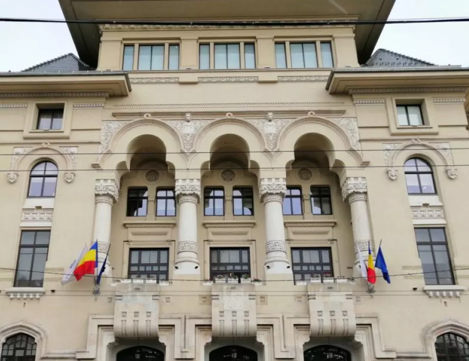 Румънците пред труден избор: Избират парламент